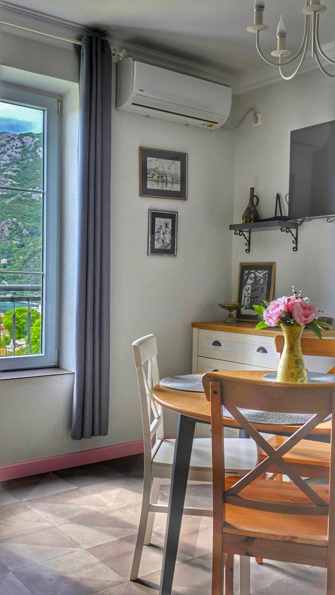 Apartment Mint&Rose Risan Esterno foto